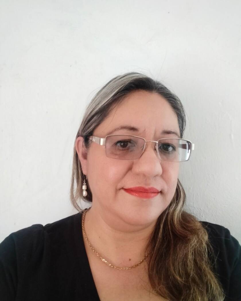Diana Russ González Psicoanalista y psicoterapeuta de pareja y familia